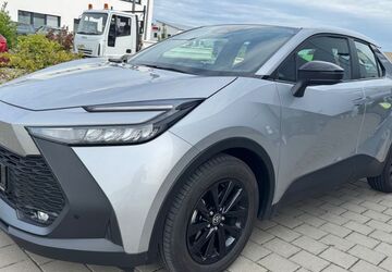 Toyota C-HR 5.828 km 26.990 &euro; Eitensheim 85117