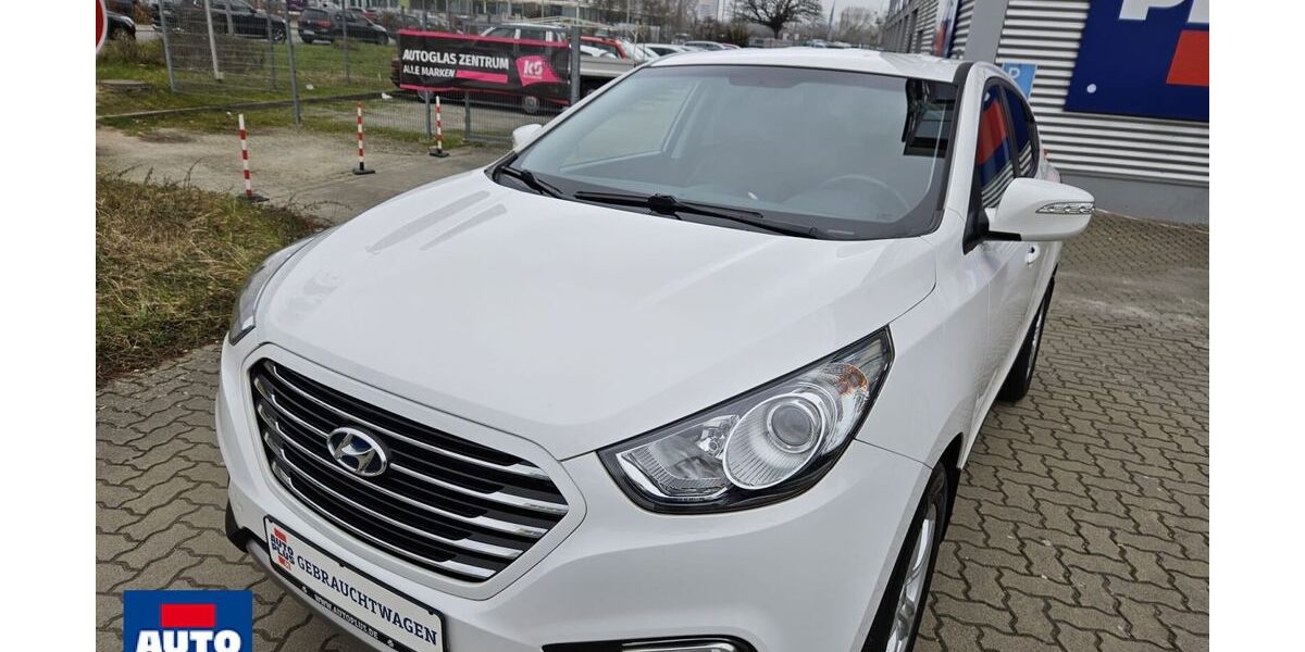 Hyundai ix35 62.712 km 6.989 &euro; Berlin - Köpenick 12555