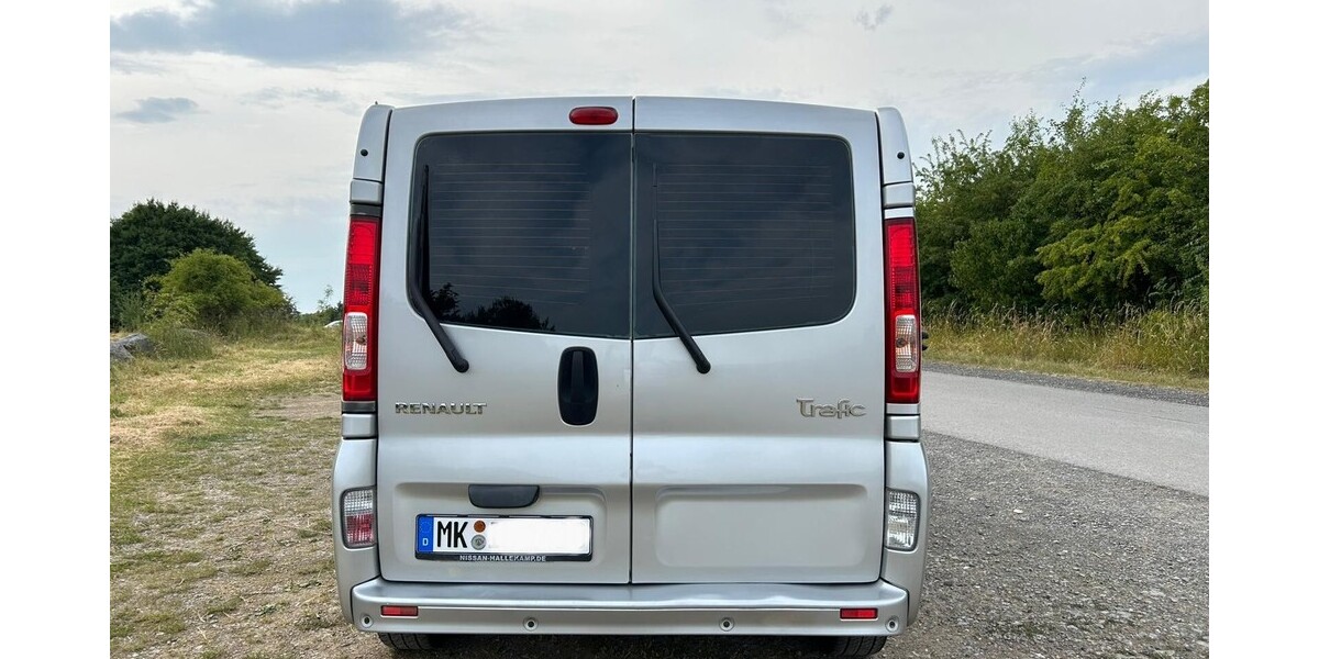 Renault Trafic 270.000 km 7.490 &euro; Hemer 58675