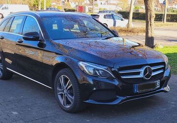 Mercedes-Benz C 250 124.600 km 17.900 &euro; Undenheim 55278