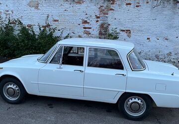 Alfa Romeo Giulia 124.000 km 20.000 &euro; Aichach 86551