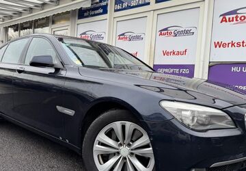 BMW 750 200.000 km 8.799 &euro; Frankfurt am Main 60388