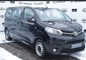 Toyota Proace (Verso) 15.700 km 32.690 &euro; Nottuln bei Münster 48301