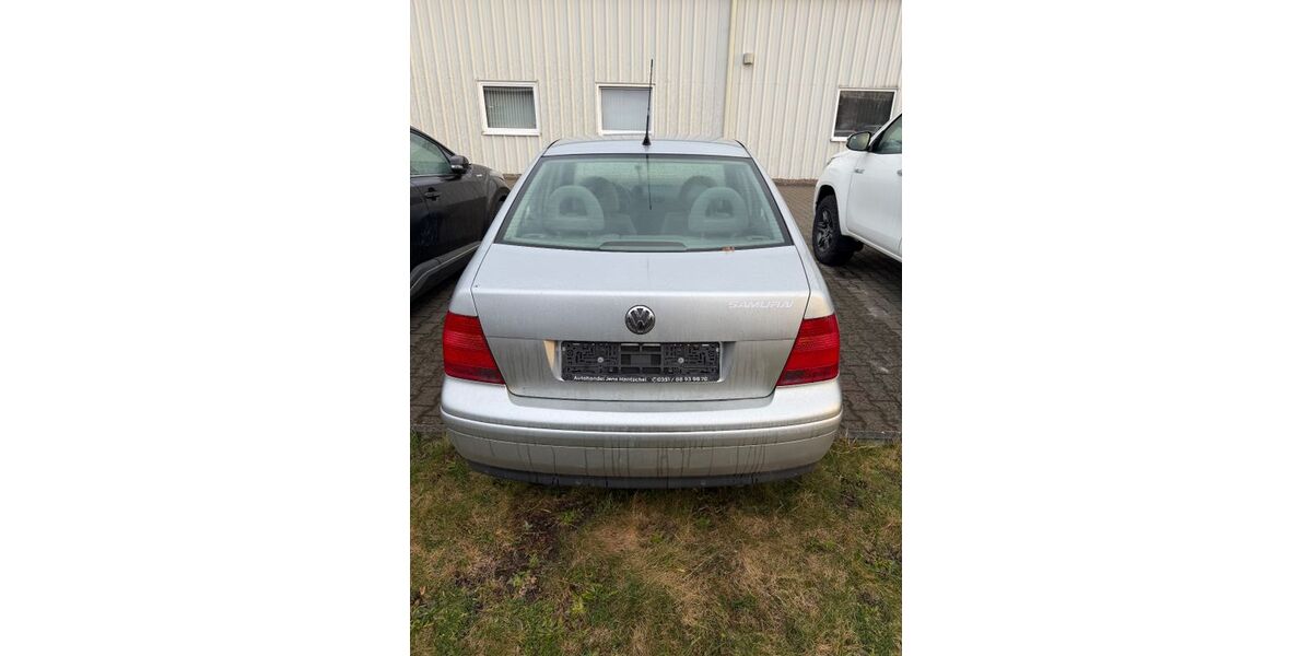 VW Bora 223.000 km 1.400 &euro; Hoyerswerda 02977