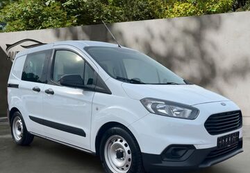 Ford Transit Courier 65.750 km 9.999 &euro; Neustadt 67434