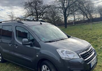 Peugeot Partner Tepee 87.000 km 11.600 &euro; Bielefeld 33602