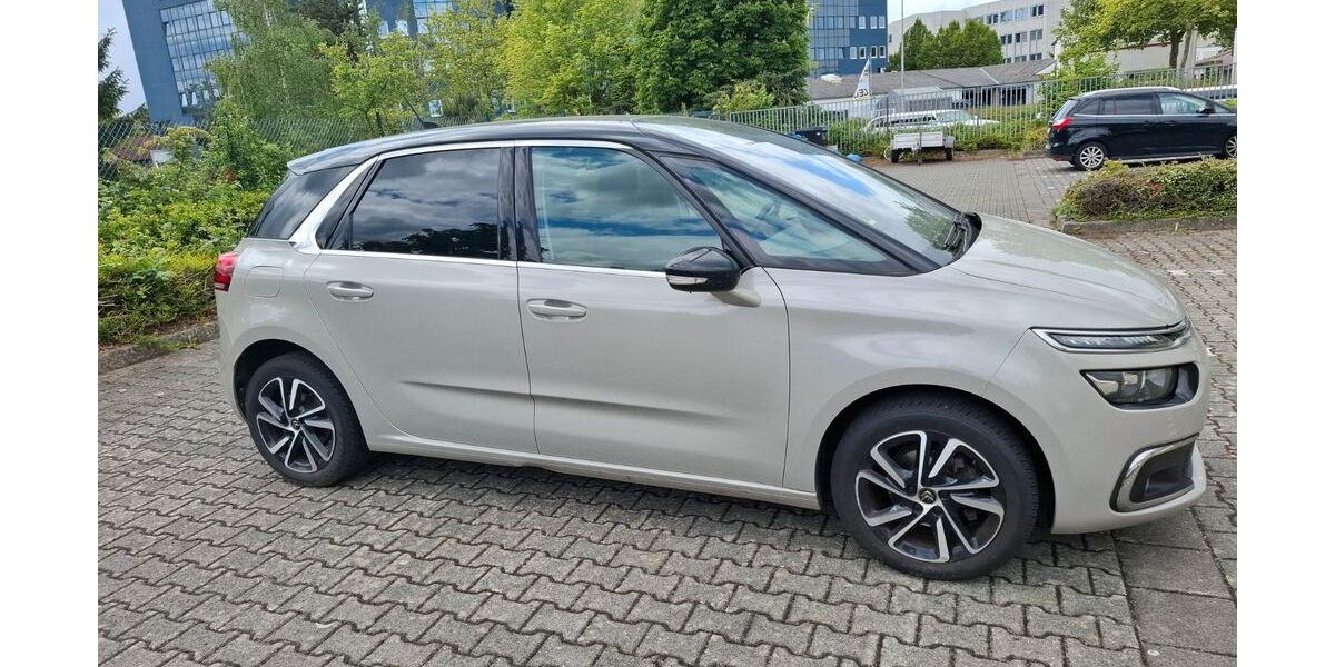 Citroen C4 Picasso 100.000 km 8.400 &euro; Langen 63225