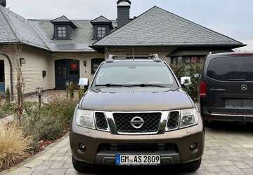 Nissan Navara 198.000 km 11.900 &euro; Reichshof 51580