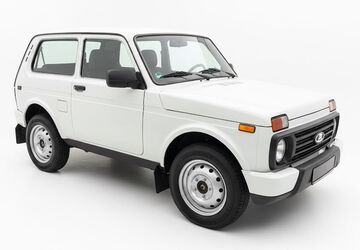 Lada Niva 100.000 km 7.500 &euro; Nürnberg 90475