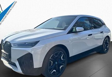 BMW iX 11.279 km 46.970 &euro; Bad Homburg 61352