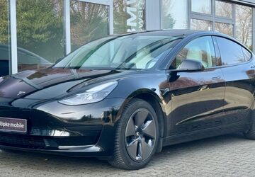 Tesla Model 3 80.912 km 25.890 &euro; Paderborn 33100