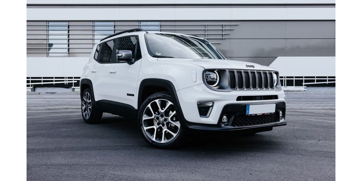 Jeep Renegade 29.900 km 26.500 &euro; Freiburg 79110