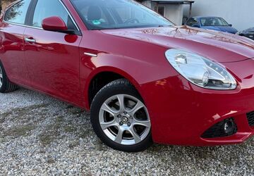 Alfa Romeo Giulietta 272.691 km 3.999 &euro; Paderborn 33106