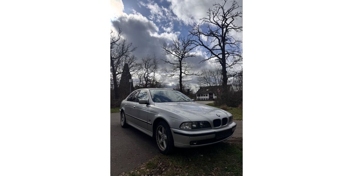 BMW 523 199.000 km 1.499 &euro; Boppard 56154