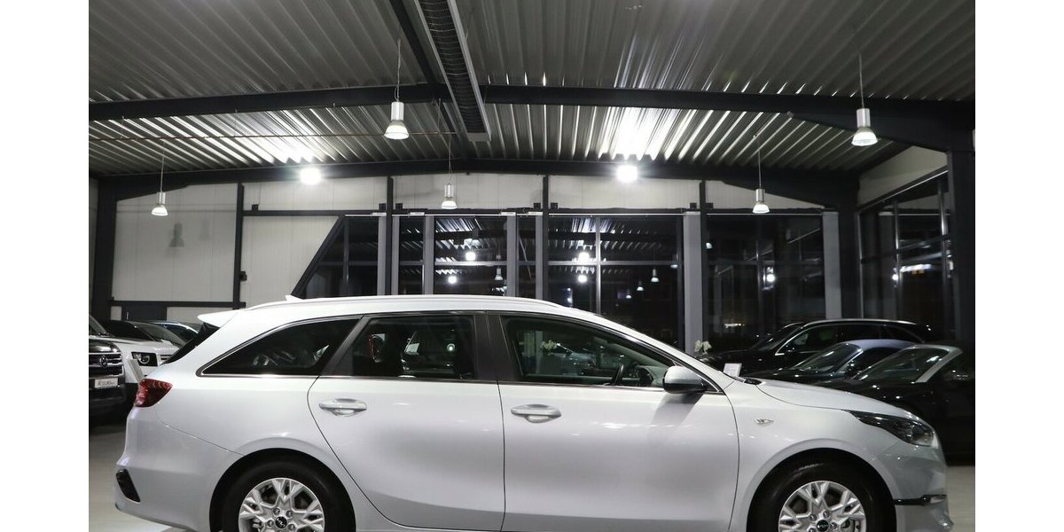 Kia cee´d Sportswagon 1.6 D VISION / 6.000-KM / TOP 6.000 km 23.444 &euro; Hamm 59077