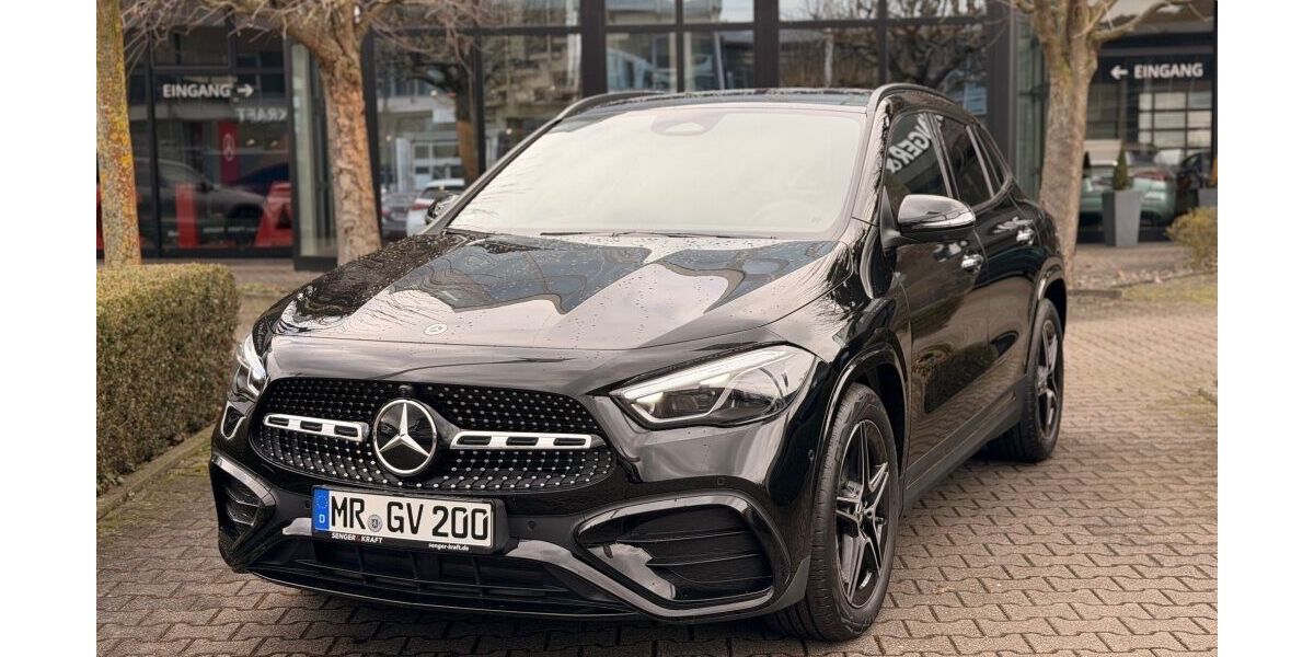 Mercedes-Benz GLA 200 3.000 km 49.900 &euro; Marburg 35039