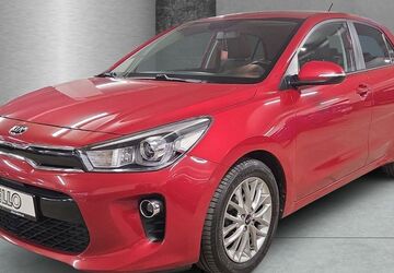 Kia Rio 83.616 km 10.440 &euro; Hamburg 22047