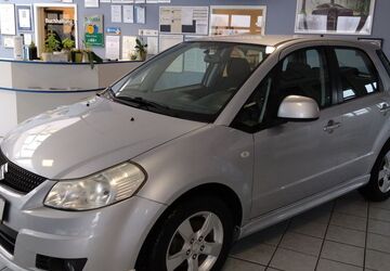 Suzuki SX4 54.164 km 7.698 &euro; Burgstädt 09217