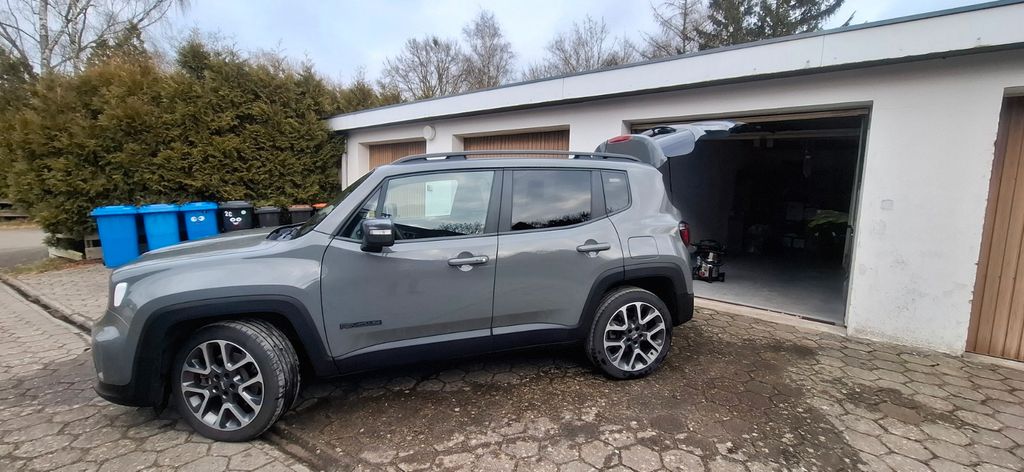 Jeep Renegade 57.500 km 22.300 &euro; Winsen (Luhe ) 21423