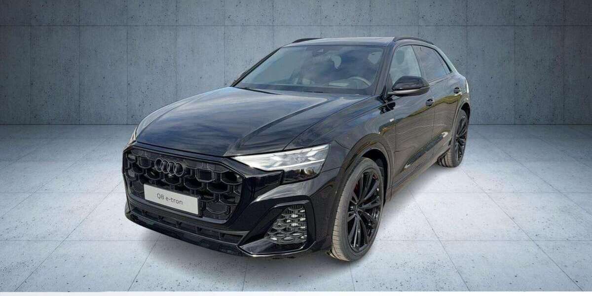 Audi Q8 9.900 km 104.880 &euro; Regensburg 93059