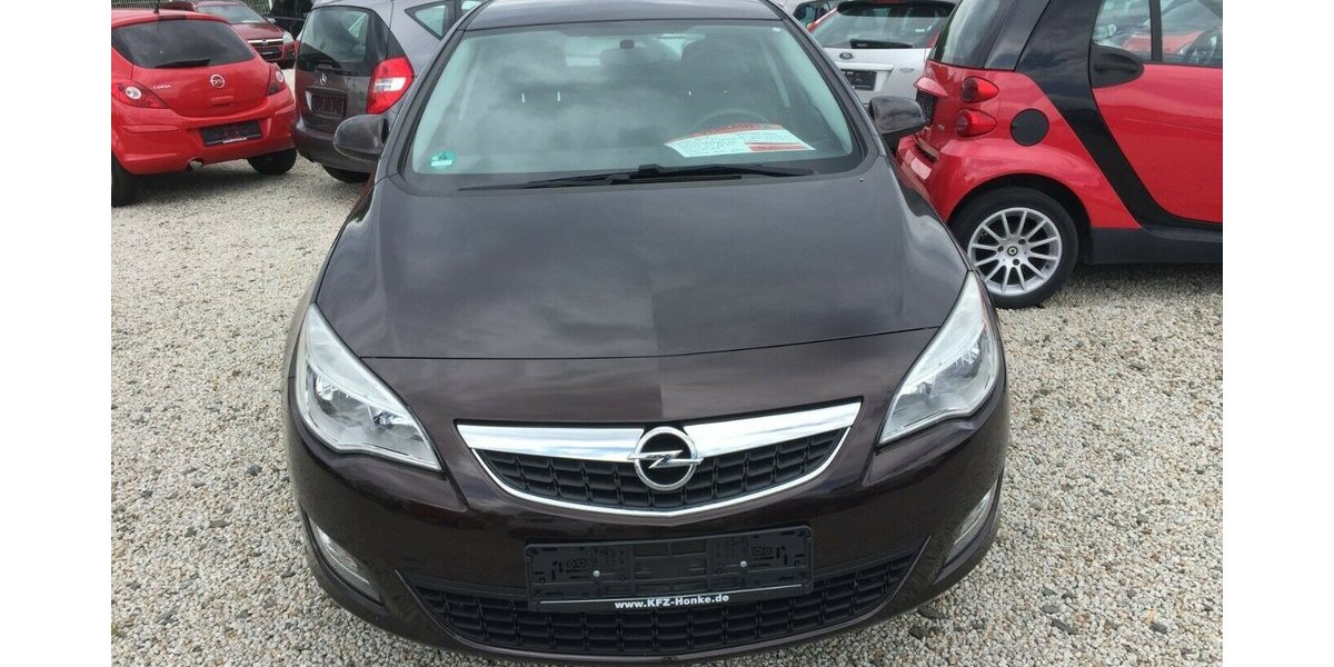 Opel Astra Edition,Klima,el.Fh.,ESP! 150.000 km 4.700 &euro; Himmelkron 95502