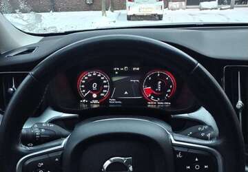 Volvo XC60 101.000 km 30.000 &euro; Hamburg 21035