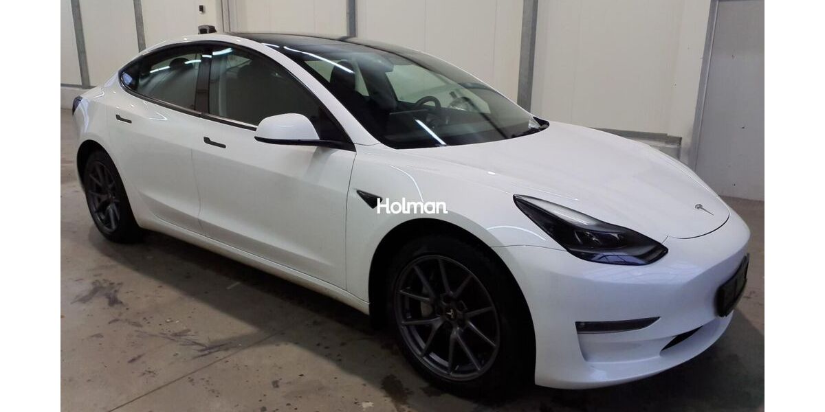 Tesla Model 3 74.965 km 27.775 &euro; Eschborn 65760