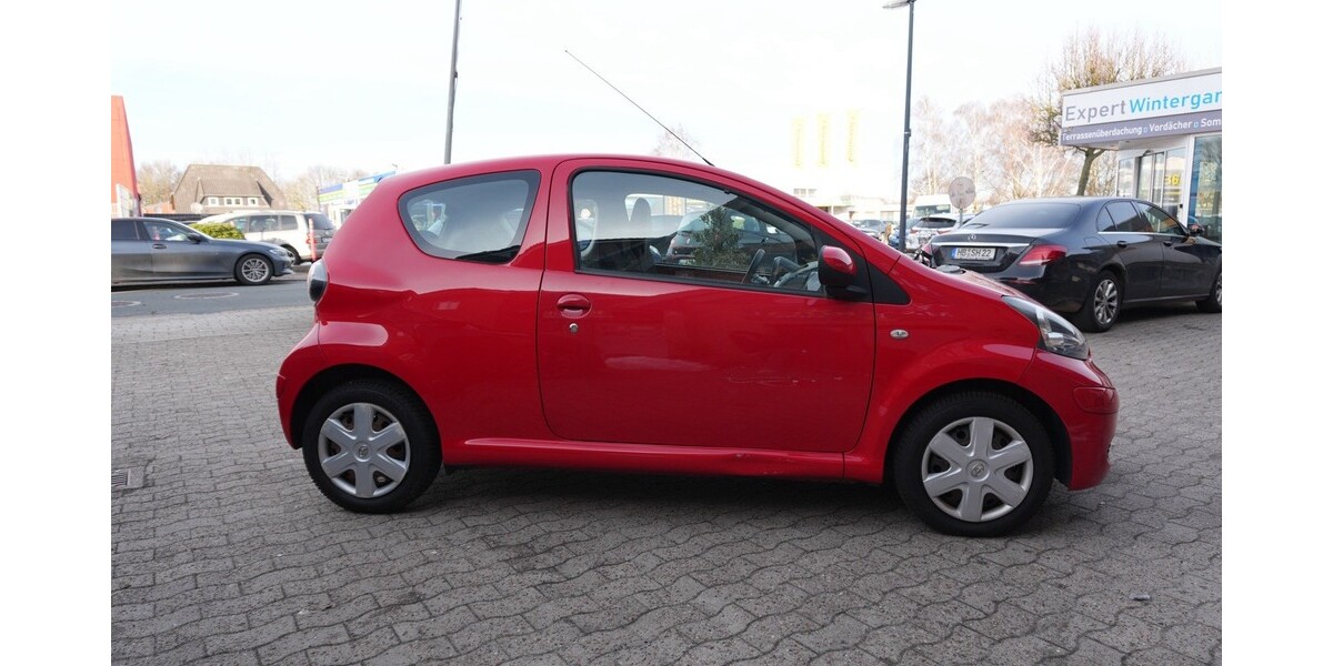 Toyota Aygo 82.123 km 3.500 &euro; Bremen 28195