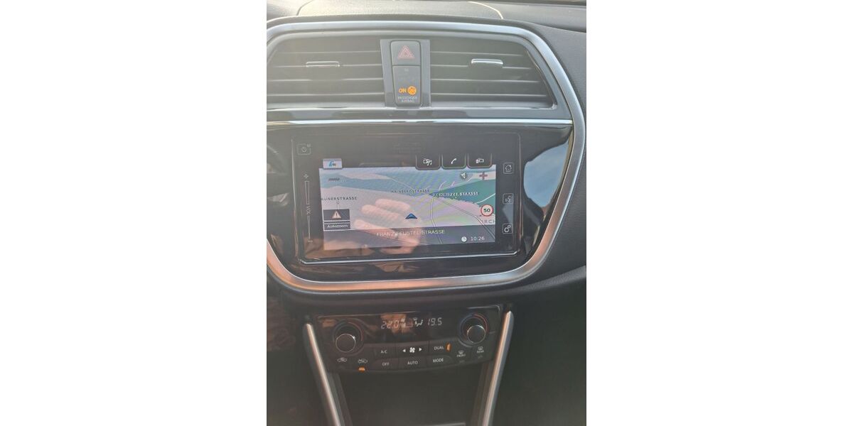 Suzuki SX4 57.300 km 14.000 &euro; Greiz 07973