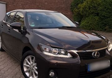 Lexus CT 200h 199.759 km 9.500 &euro; Herzogenrath 52134
