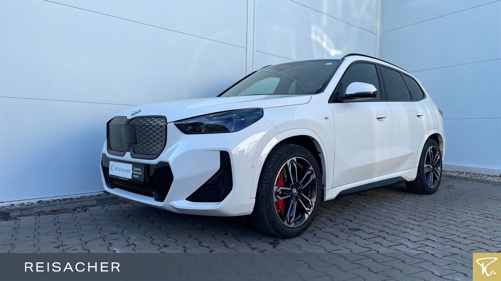 BMW iX1 12.915 km 47.749 &euro; Landsberg am Lech 86899