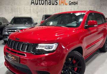 Jeep Grand Cherokee 99.867 km 37.897 &euro; Petersberg 36100
