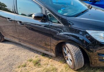 Ford Grand C-Max 153.000 km 5.900 &euro; Waiblingen 71336