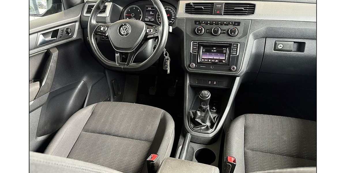 VW Caddy 2.0 TDI Maxi Comfort BMT ACC 7 Sitzer AHK 242.000 km 14.490 &euro; Stade 21682