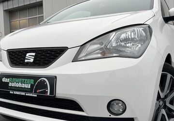 Seat Mii 9.987 km 13.860 &euro; Marktredwitz 95615