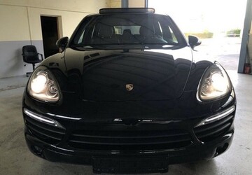 Porsche Cayenne 390.000 km 26.000 &euro; Berlin 10178