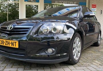 Toyota Avensis 233.148 km 4.248 &euro; Utrecht 