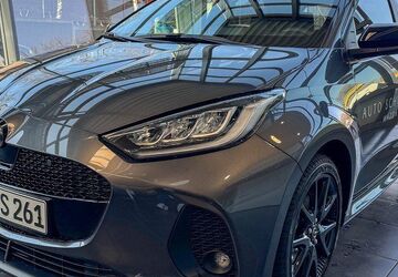 Mazda 2 Hybrid 8.108 km 25.495 &euro; Duisburg 47166