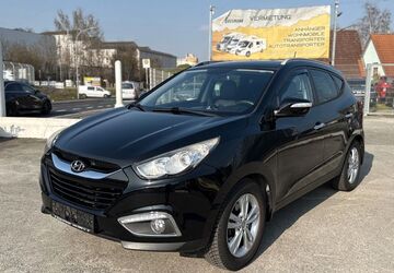 Hyundai ix35 136.452 km 8.890 &euro; Würzburg 97076