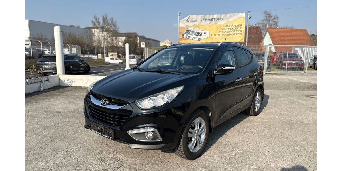 Hyundai ix35 136.452 km 8.890 &euro; Würzburg 97076