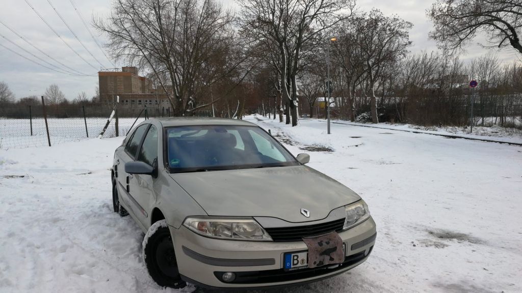 Renault Laguna 189.100 km 2.300 &euro; Berlin 12689