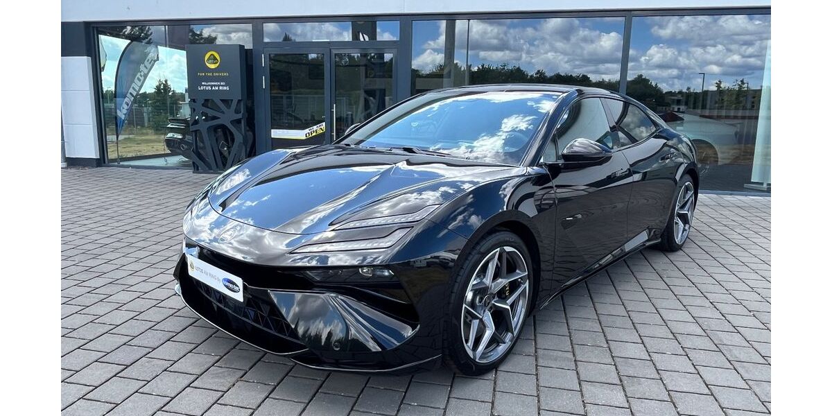 Lotus Emeya 5.000 km 113.900 &euro; Mendig 56743