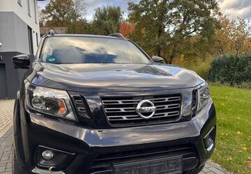 Nissan Navara 75.308 km 35.999 &euro; Adelebsen 37139