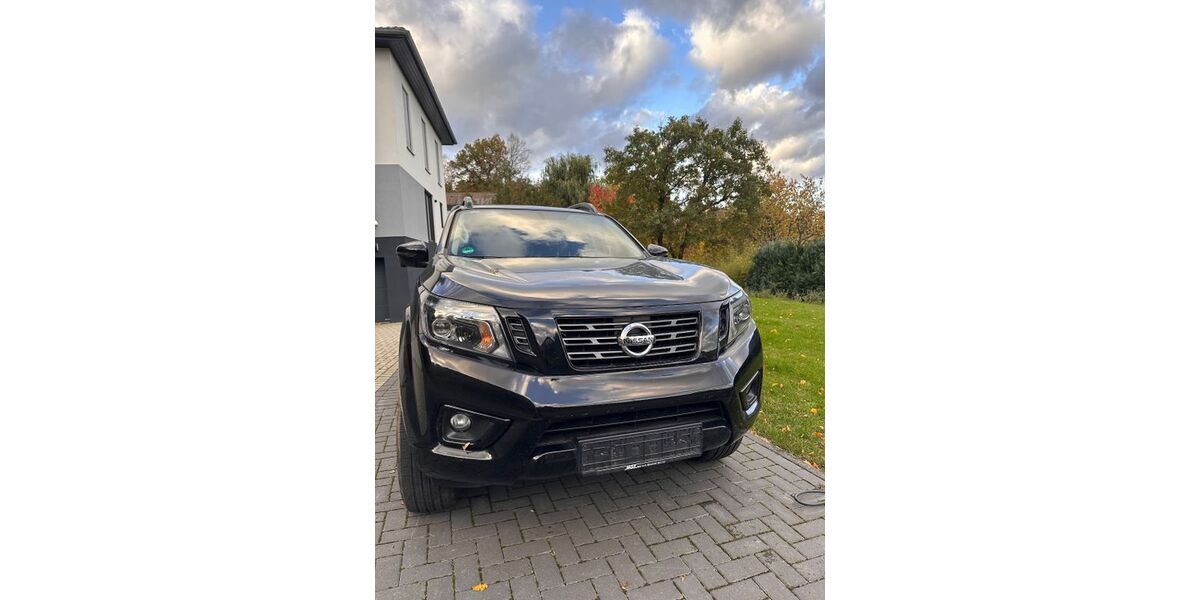 Nissan Navara 75.500 km 33.499 &euro; Adelebsen 37139