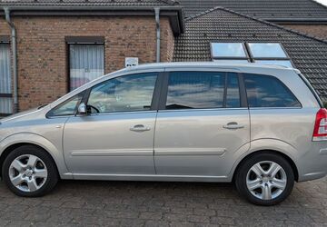 Opel Zafira 159.000 km 4.000 &euro; Bornheim 53332
