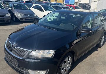 Skoda Rapid 209.000 km 3.999 &euro; Paderborn 33100