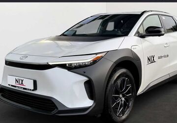 Toyota bZ4X 6.000 km 48.580 &euro; Wächtersbach 63607