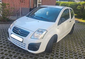 Citroen C2 122.000 km 1.200 &euro; Paderborn 33102