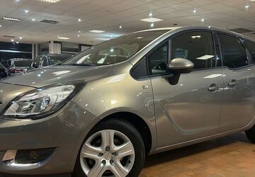 Opel Meriva 83.700 km 7.990 &euro; Hamm 59067