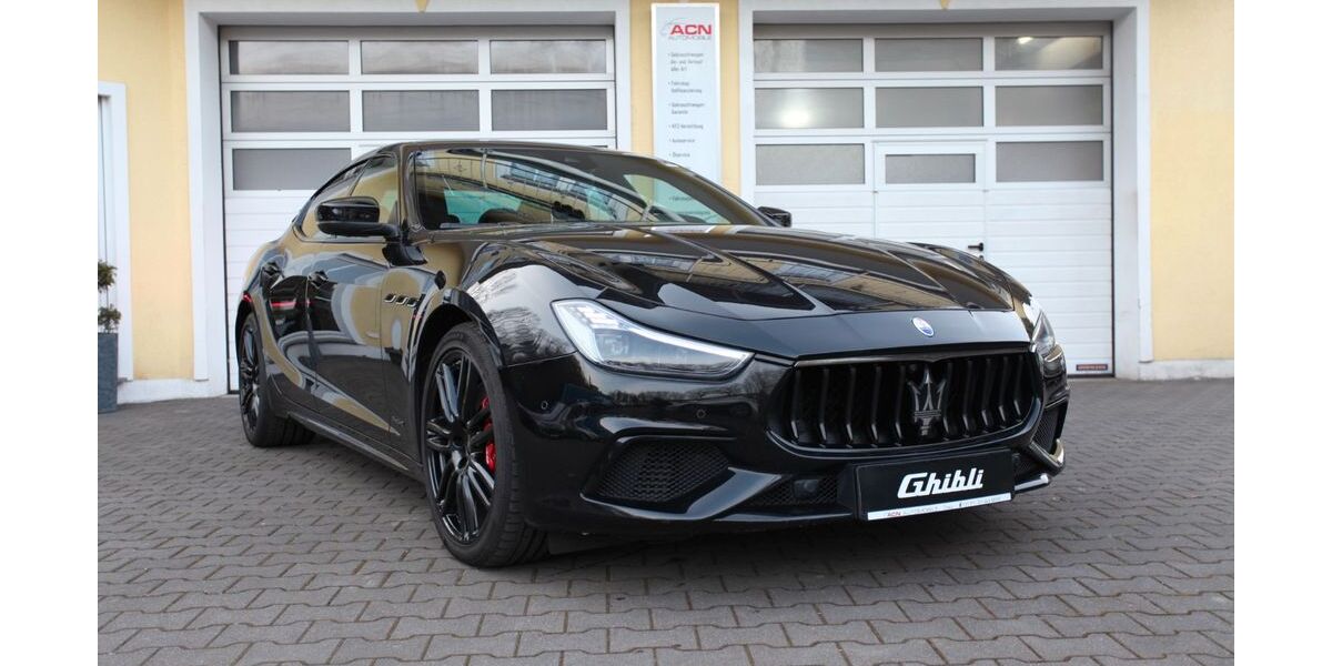 Maserati Ghibli 79.800 km 74.990 &euro; Diez 65582